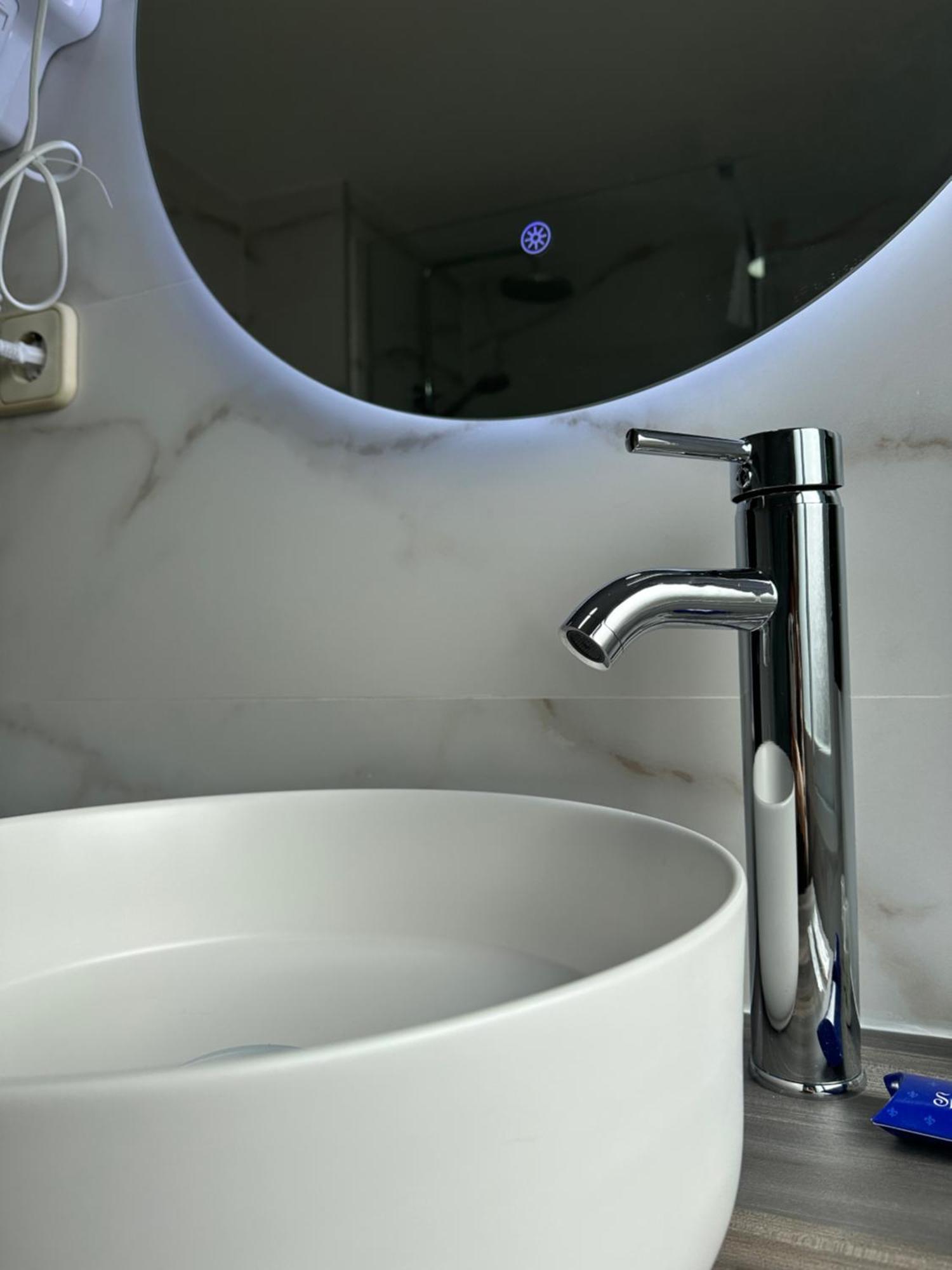 Hostal Fronton Alcobendas Esterno foto